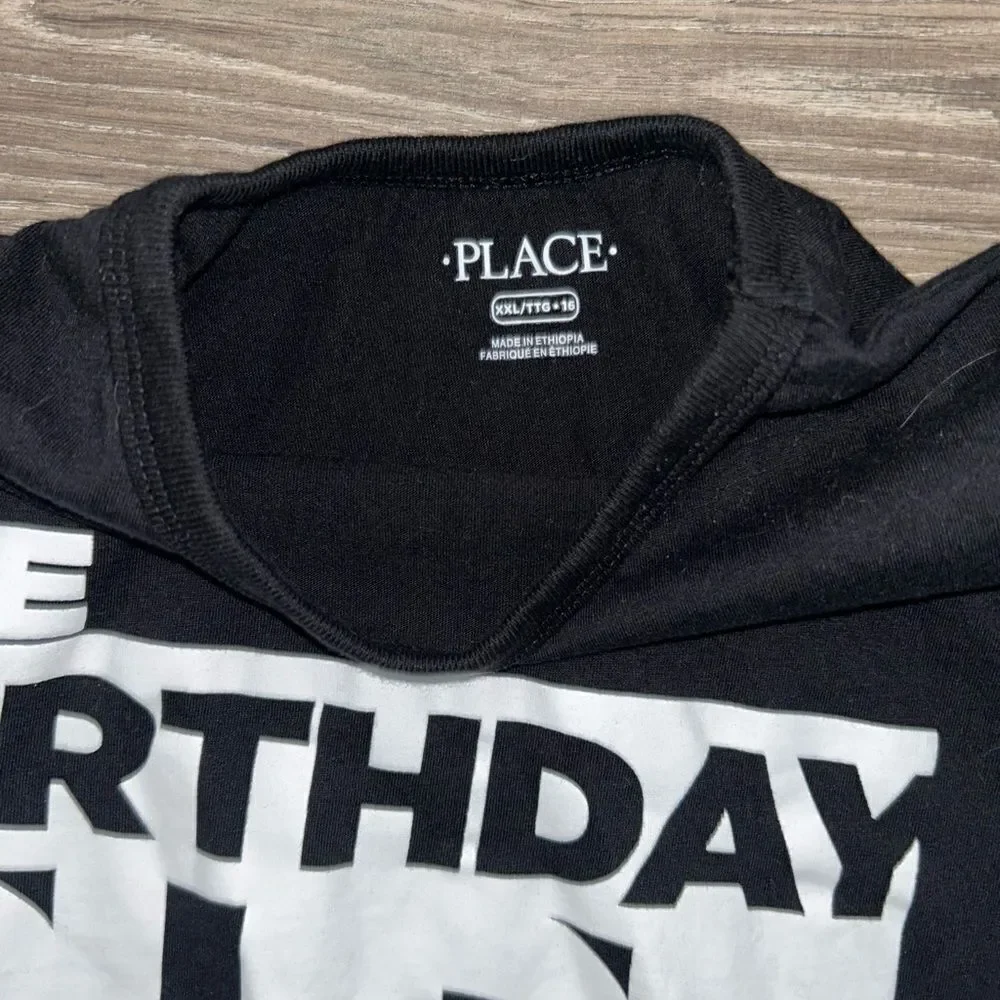 Place short sleeve  t-shirt  boys size XXl black birthday